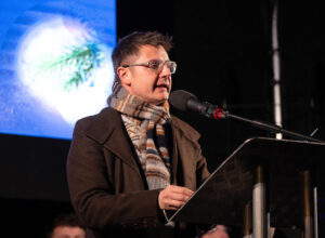 Nigel Seymour speaking