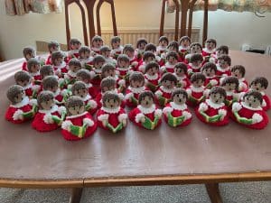 Crocheted choristers